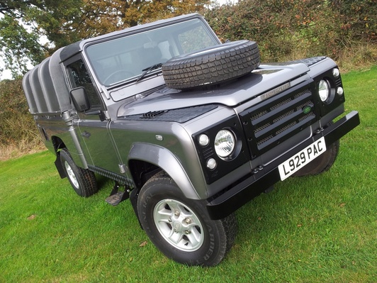 Land Rover 110 V8 Restoration