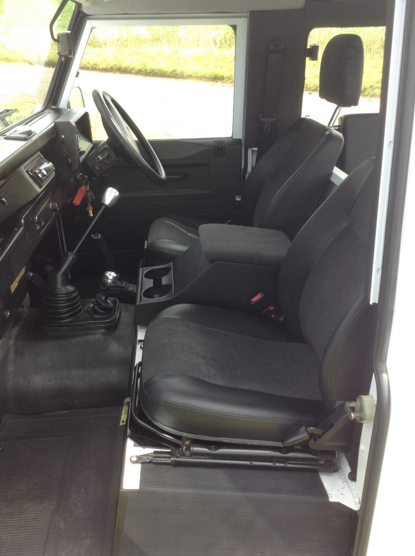 Defender 90 Refurbishment - 300tdi